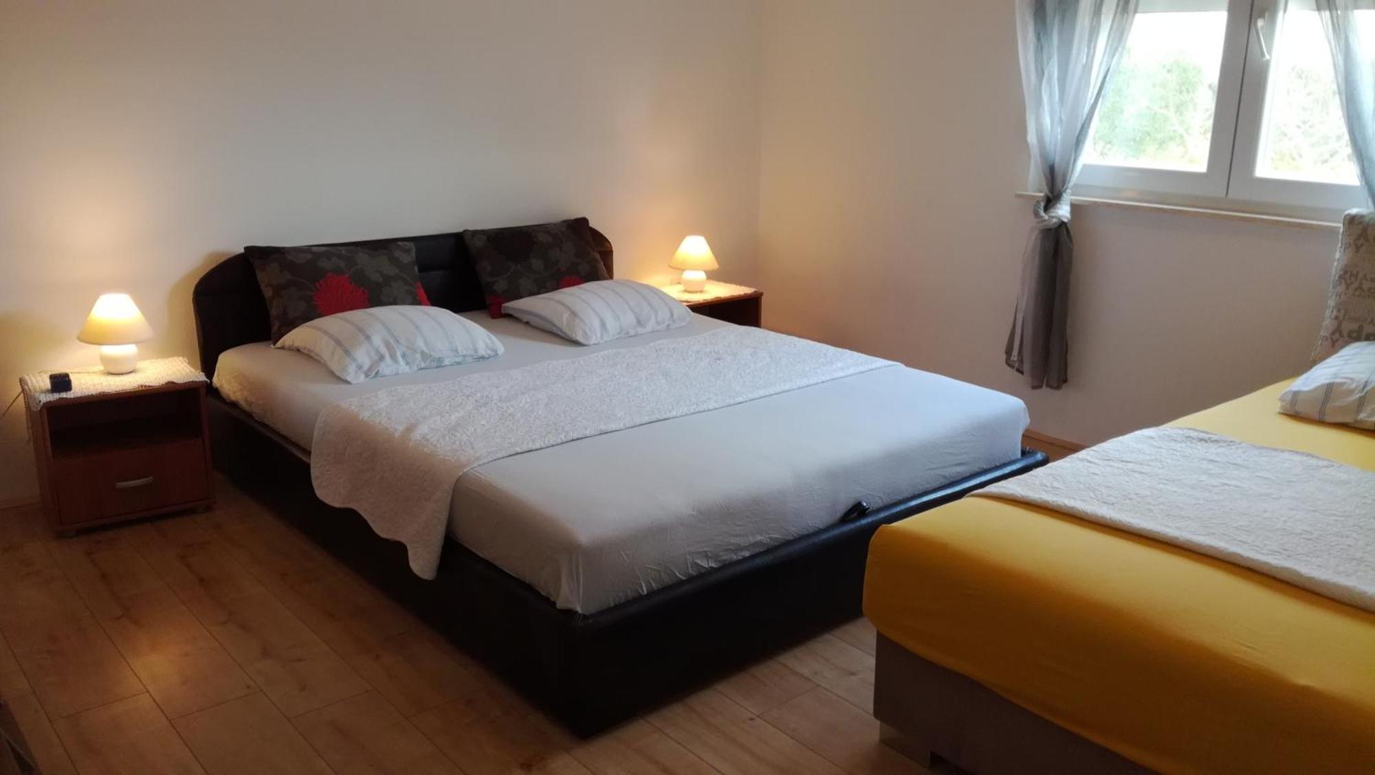 Apartments Vuk Posedarje Chambre photo